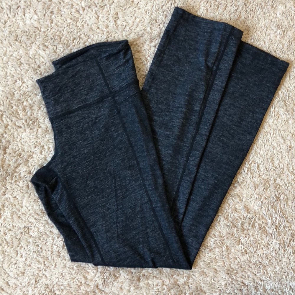 Athleta Black/Gray straight leg leggings size M